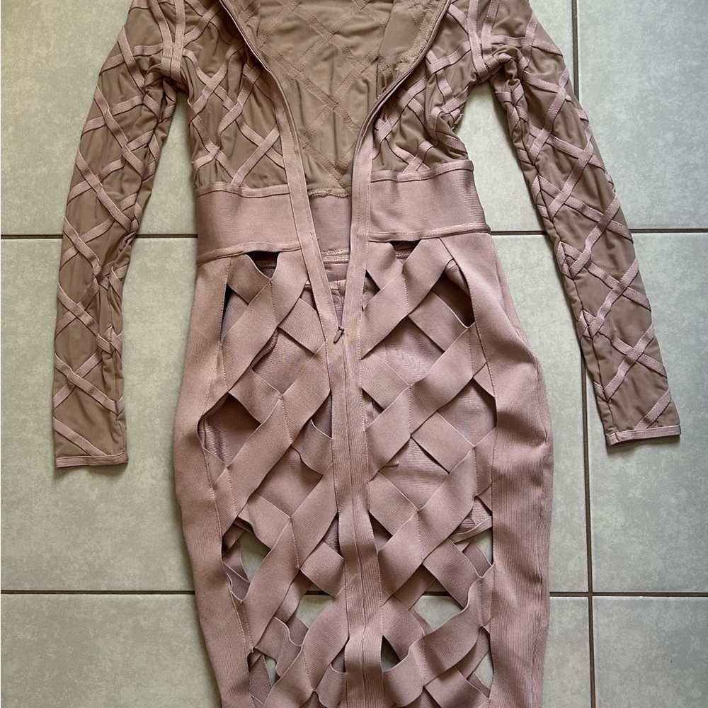 House of Cb Jarelle dress - Picture 3 of 9